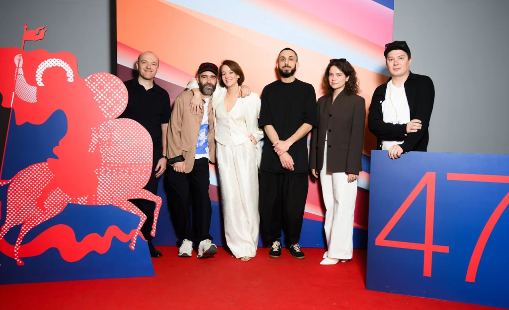 Премьера фильма Туда Премьера фильма Туда