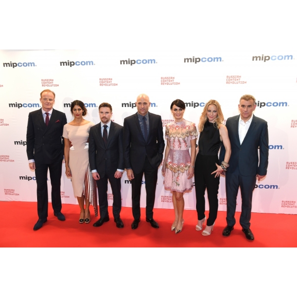 Международный рынок аудиовизуального контента MIPCOM 2017, актеры Алистэр Петри, Карима МакАдамс, Джозеф Демпси, Марк Стронг, Лайн Рени, Анастасия Гриффит