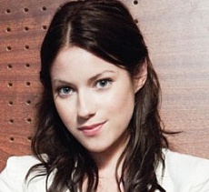 Лора Рэмси (Laura Ramsey)